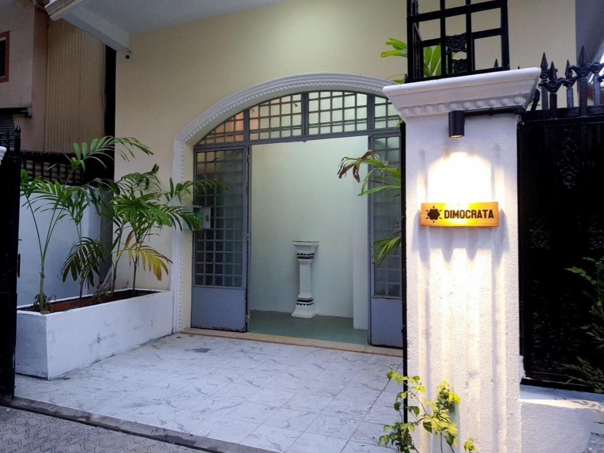 Apartamento Dimocrata Phnom Penh Exterior foto